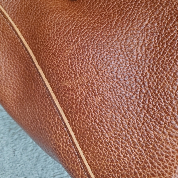 GOLDEN Flora Shoulder Bag Portland Leather Goods - Picture 3 of 7